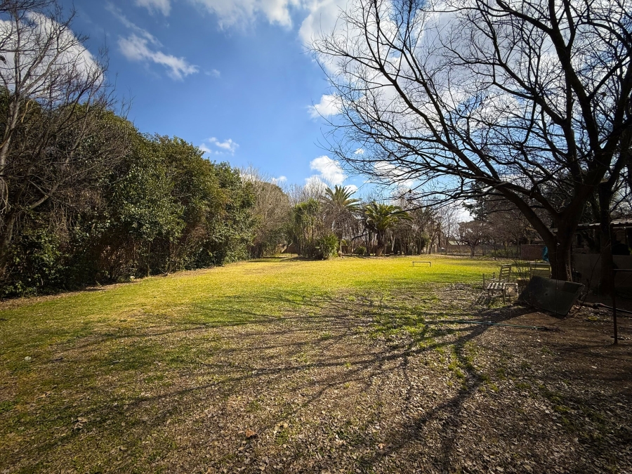 5 Bedroom Property for Sale in Van Der Hoff Park North West
